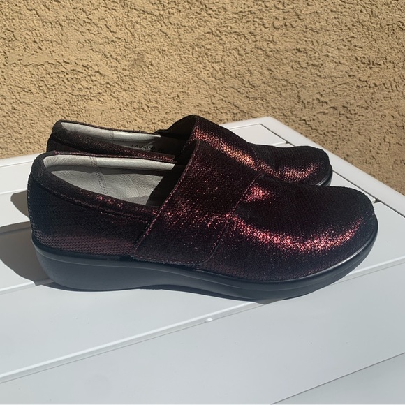 Alegria LAU-869 wine glittery leather shoe size 9 ( European 39) - Picture 1 of 14